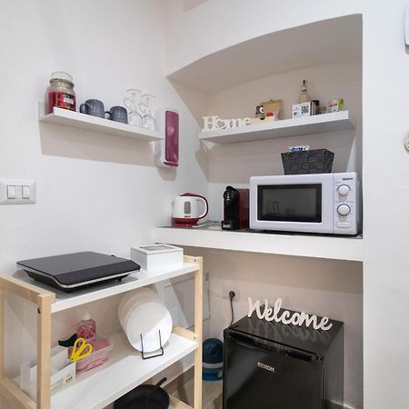 Blueroom - Asso บารี ภายนอก รูปภาพ